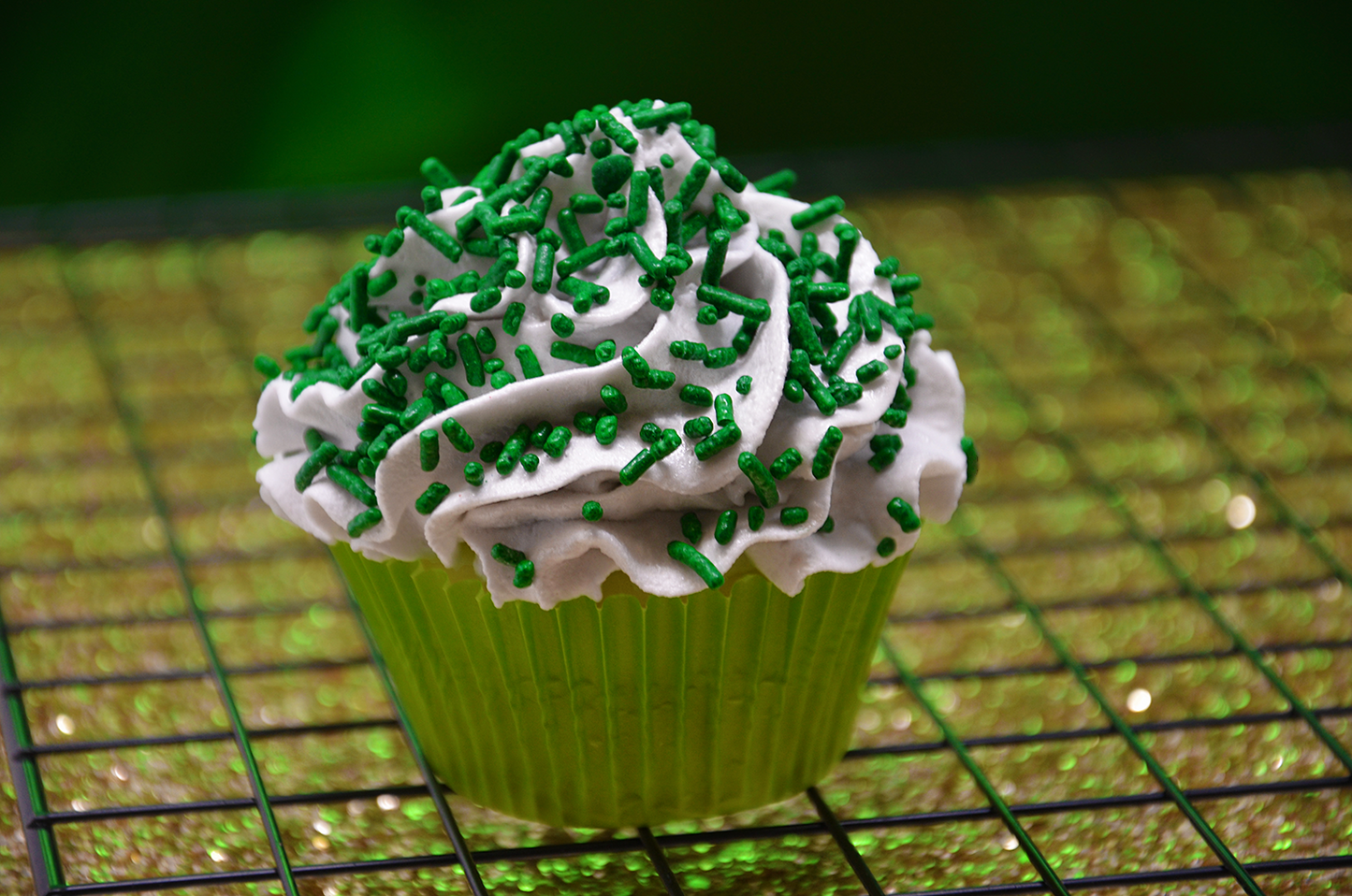 Gorgeous Green Jimmies Sprinkles 3oz Bottle