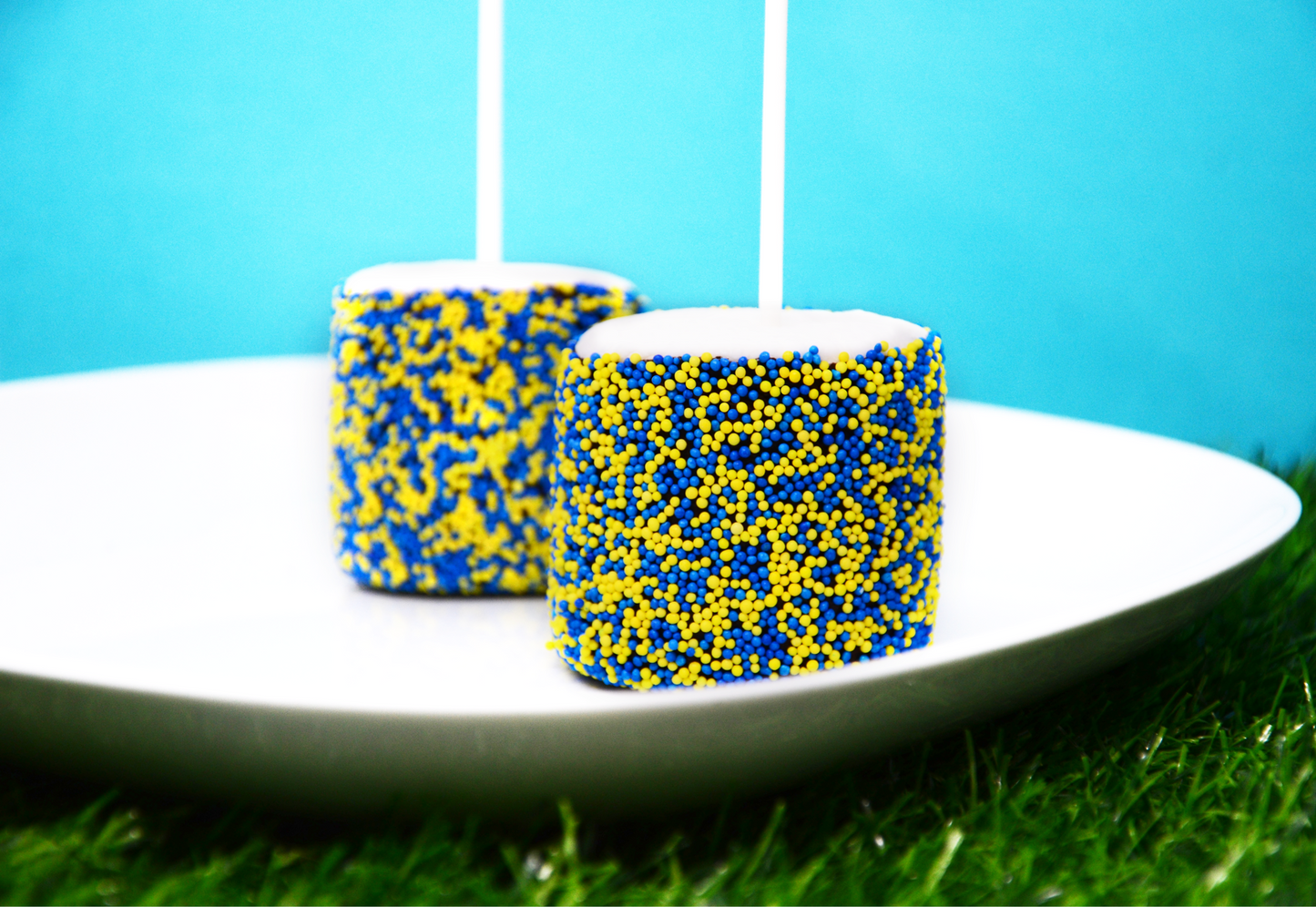 The Big Game: Blue & Yellow Nonpareil Mix 3.8oz