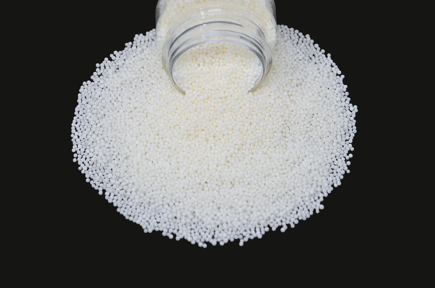 Wonderfully White Nonpareils 3.8oz Bottle