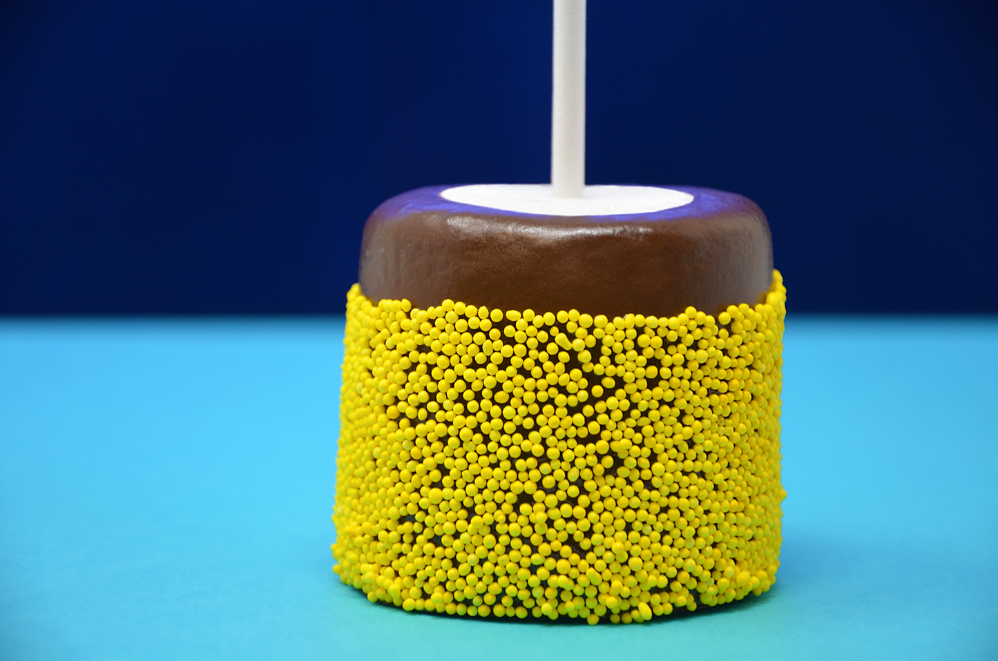 Yummy Yellow Nonpareils 3.8oz Bottle
