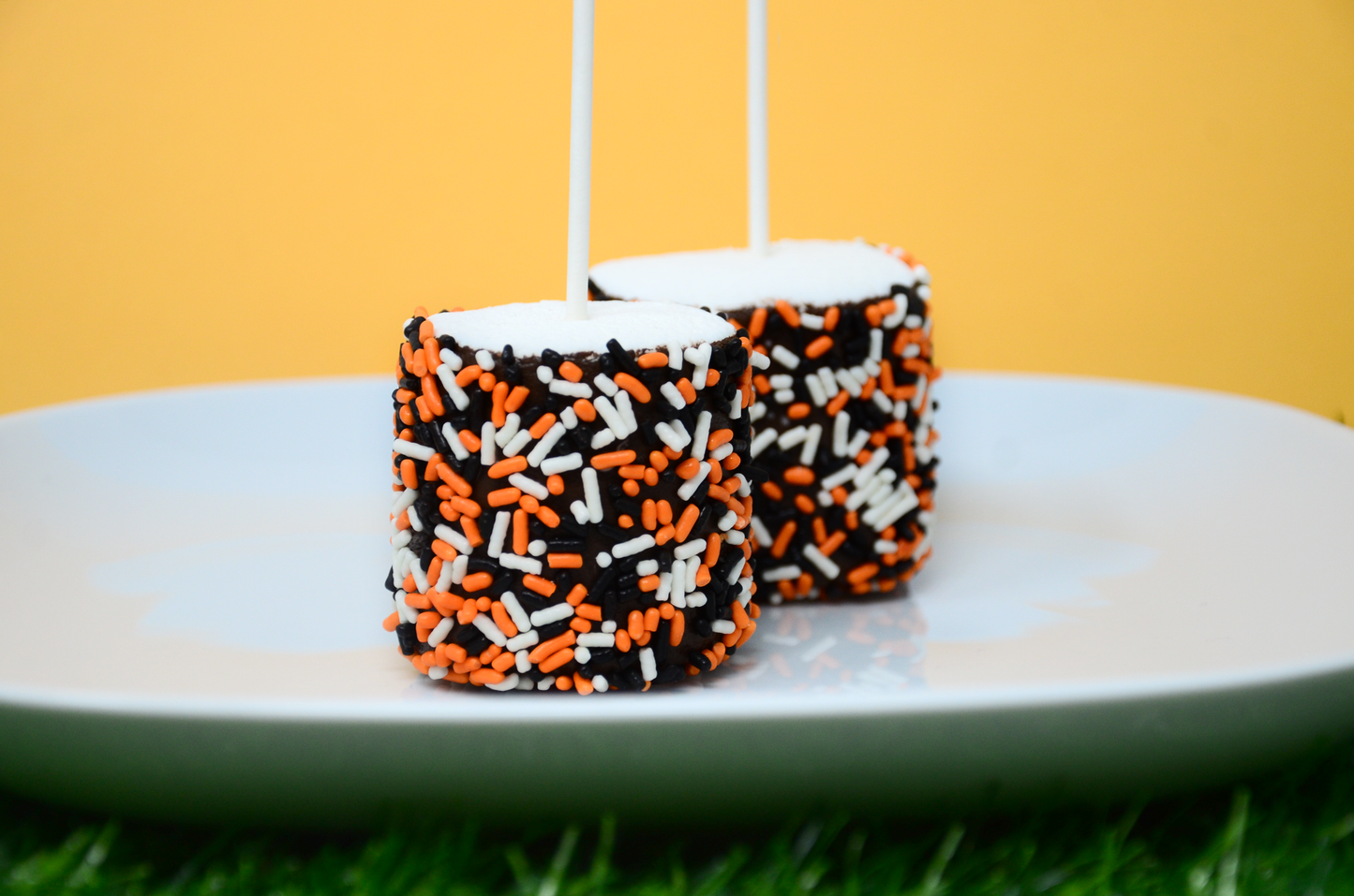 The Big Game: Black, Orange & White Jimmy Mix 3oz Bottle